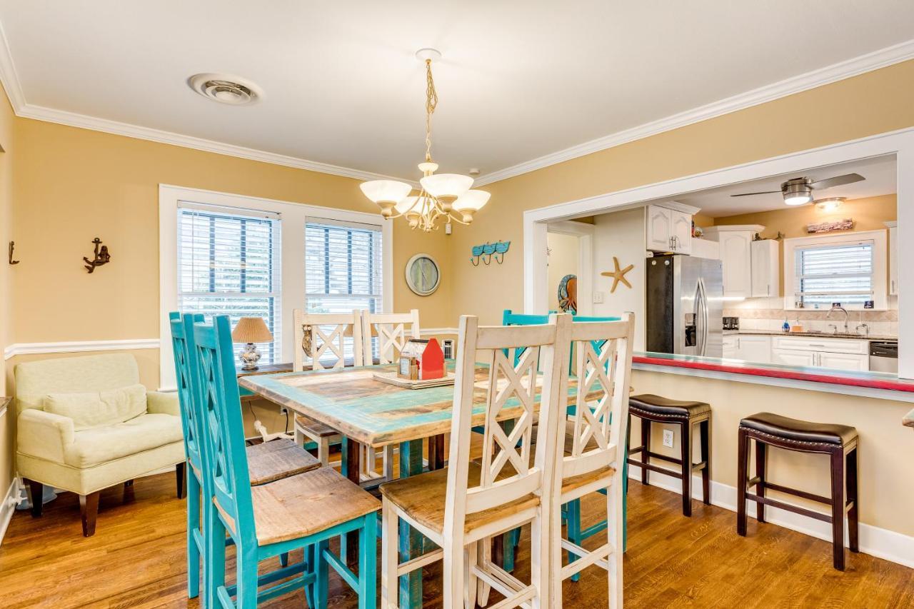 Nautical Niche- Upstairs Villa กาลเวสตัน ภายนอก รูปภาพ